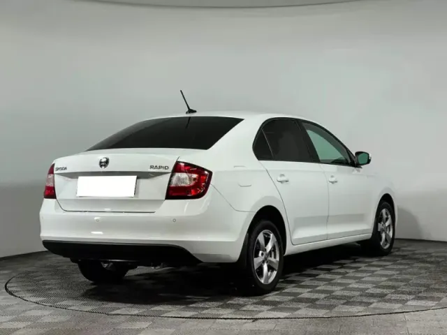 Skoda Rapid, I Рестайлинг — фото 5
