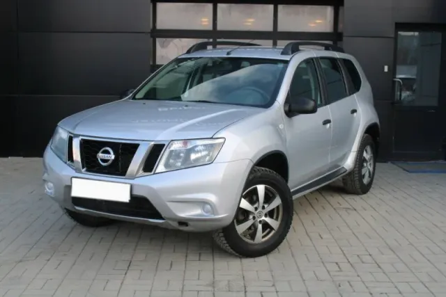 Nissan Terrano, III — фото 2
