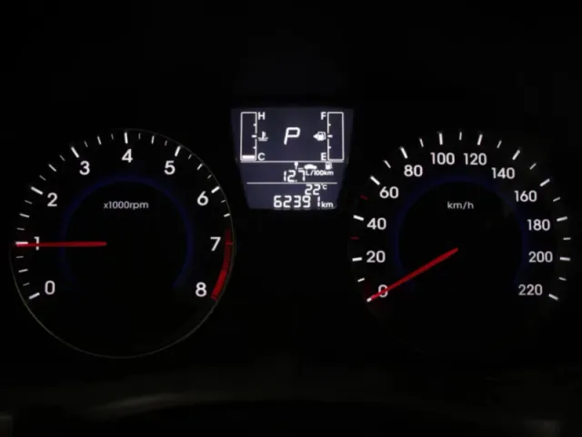 Hyundai Solaris, I Рестайлинг — фото 12