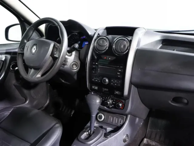 Renault Duster, I Рестайлинг — фото 11