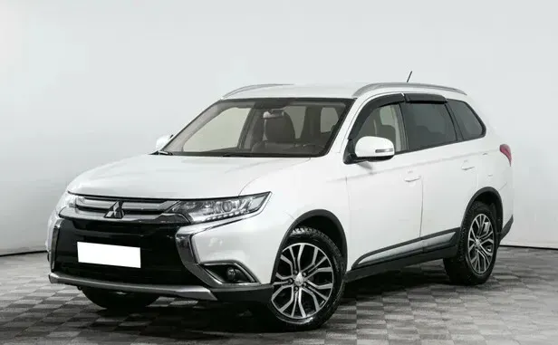 Mitsubishi Outlander, III Рестайлинг 2 — фото 1