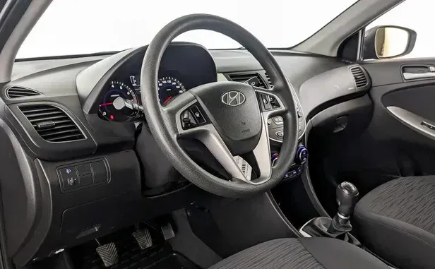 Hyundai Solaris, I Рестайлинг — фото 5