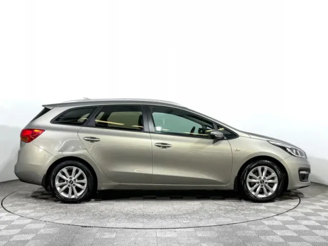Kia Ceed, II Рестайлинг — фото 4