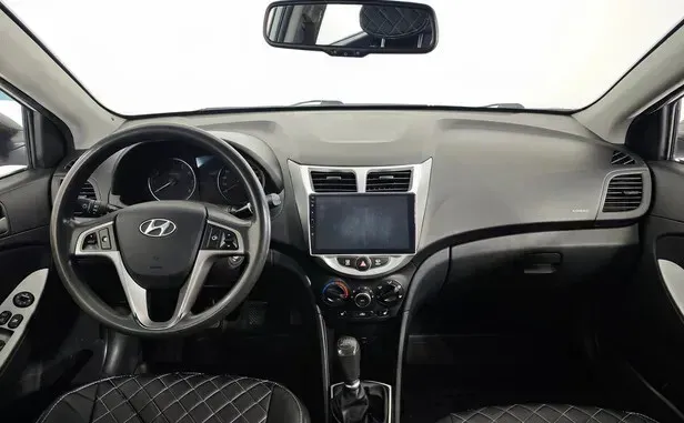 Hyundai Solaris, I Рестайлинг — фото 5