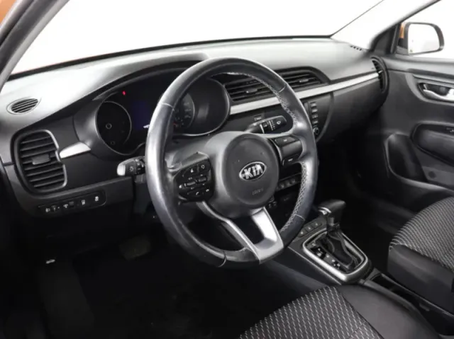 Kia Rio, IV — фото 11