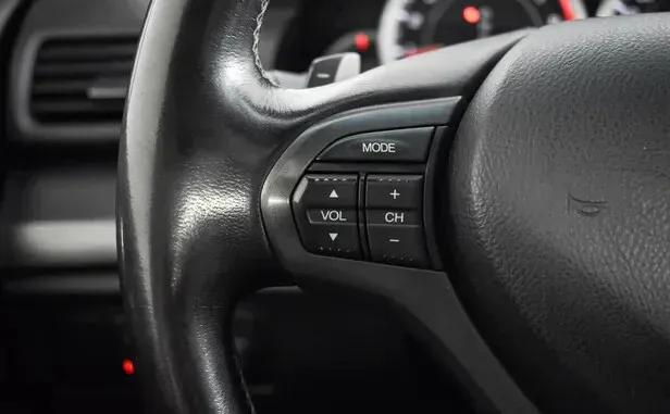 Honda Accord, VIII Рестайлинг — фото 13