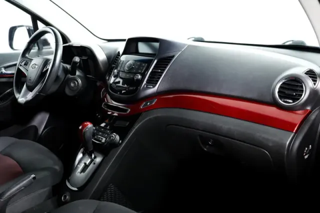 Chevrolet Orlando — фото 9