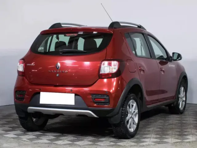 Renault Sandero, II Рестайлинг — фото 5