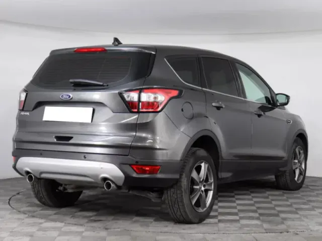 Ford Kuga, II Рестайлинг — фото 5