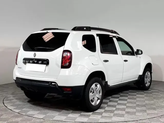 Renault Duster, I Рестайлинг — фото 5