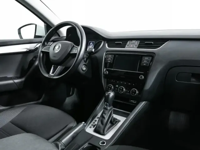 Skoda Octavia, III (A7) Рестайлинг — фото 7