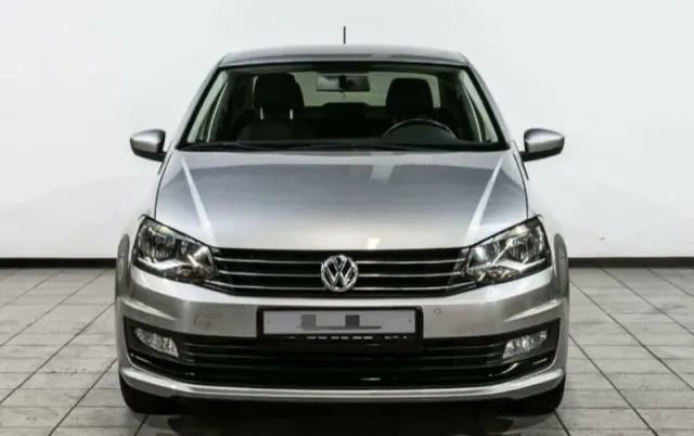 Volkswagen Polo, V Рестайлинг — фото 2