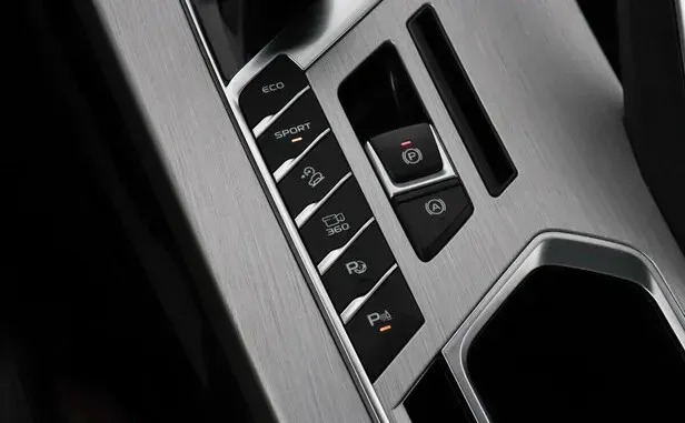 Geely Coolray, I — фото 9