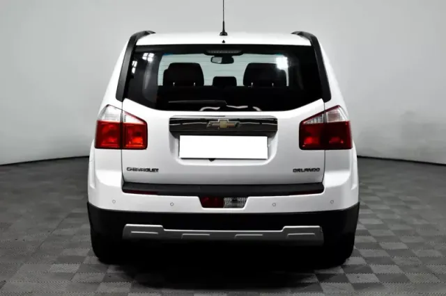 Chevrolet Orlando — фото 6