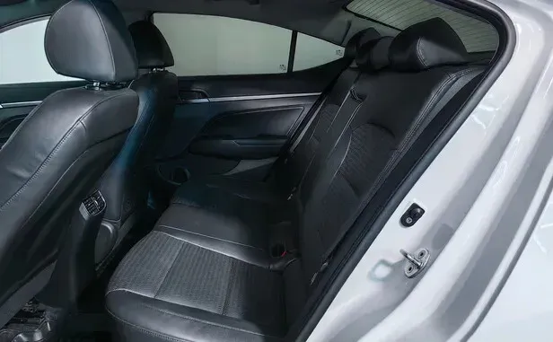 Hyundai Elantra, VI (AD) Рестайлинг — фото 6
