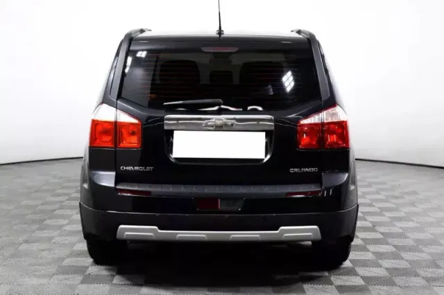 Chevrolet Orlando — фото 6