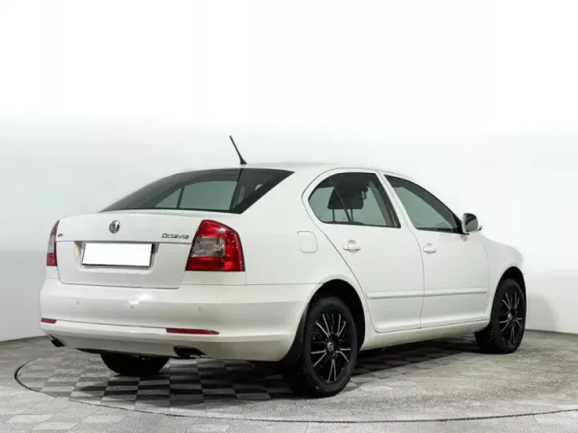 Skoda Octavia, II (A5) Рестайлинг — фото 5