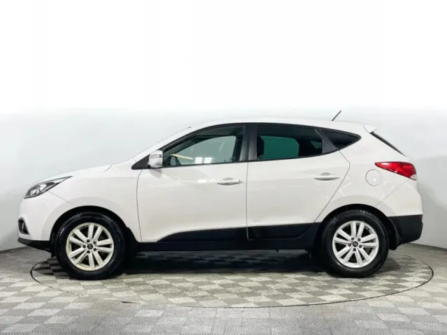 Hyundai ix35, I — фото 8
