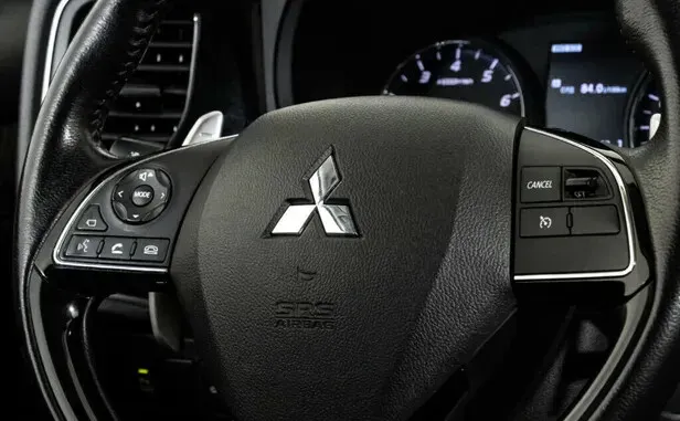 Mitsubishi Outlander, III Рестайлинг 3 — фото 9