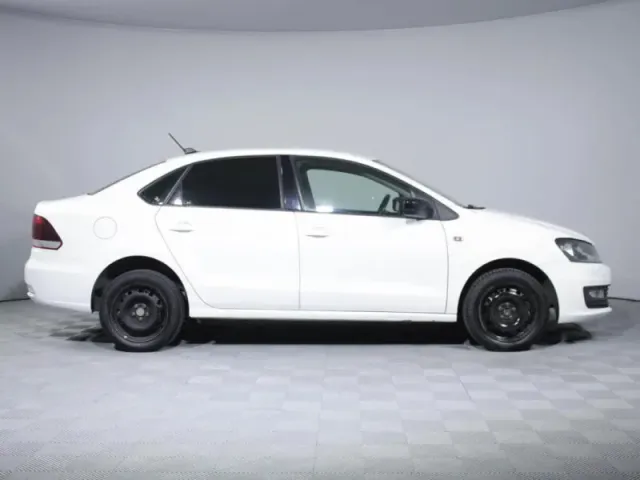 Volkswagen Polo, V Рестайлинг — фото 4