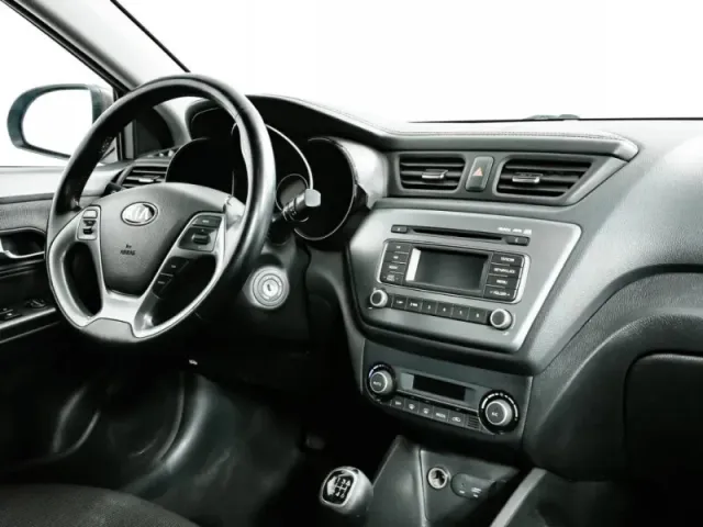 Kia Rio, III Рестайлинг — фото 13