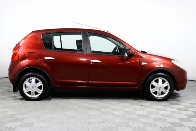 Renault Sandero, I — фото 4