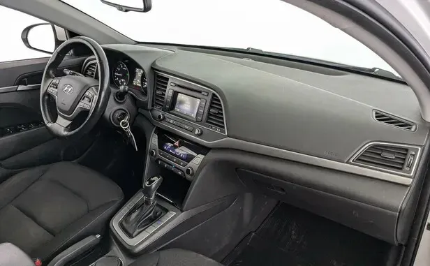 Hyundai Elantra, VI (AD) — фото 5