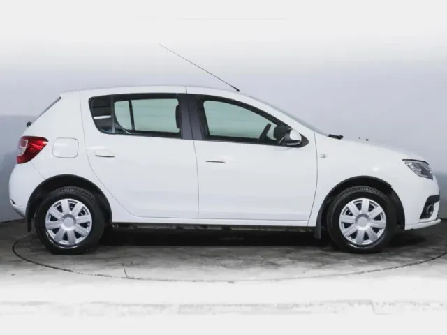 Renault Sandero, II Рестайлинг — фото 4