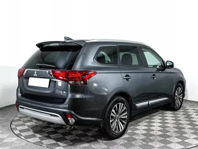 Mitsubishi Outlander, III Рестайлинг 3 — фото 5
