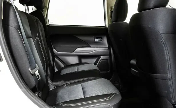 Mitsubishi Outlander, III Рестайлинг 3 — фото 12