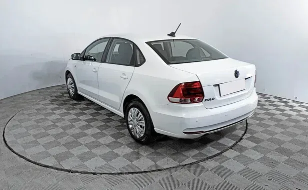 Volkswagen Polo, V Рестайлинг — фото 4