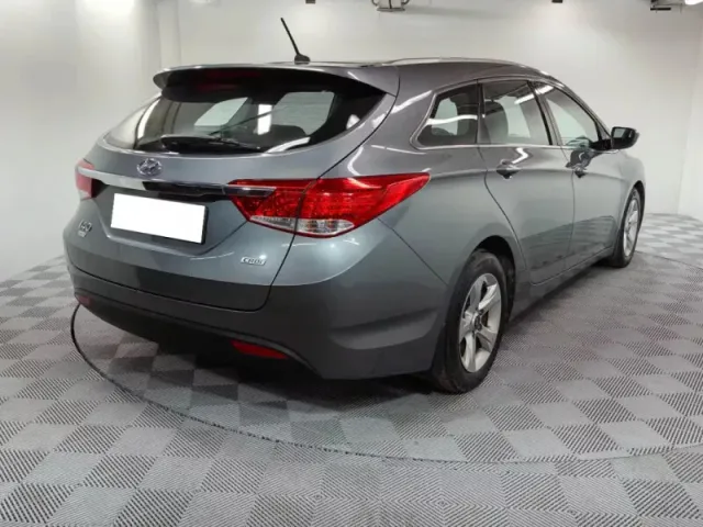 Hyundai i40, I — фото 6