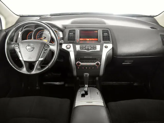 Nissan Murano, II — фото 11
