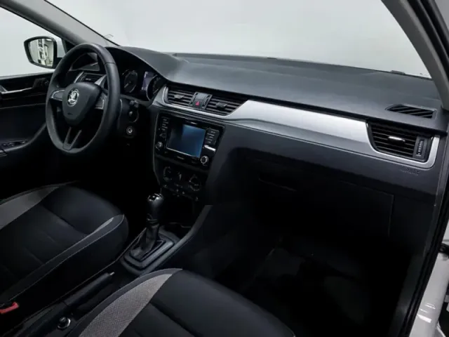 Skoda Rapid, I Рестайлинг — фото 14