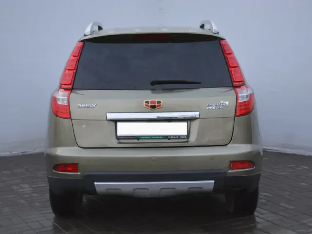 Geely Emgrand X7, I — фото 3