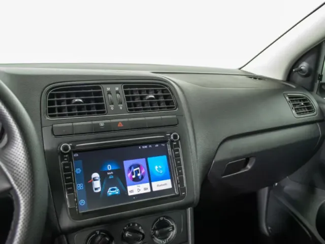 Volkswagen Polo, V Рестайлинг — фото 15