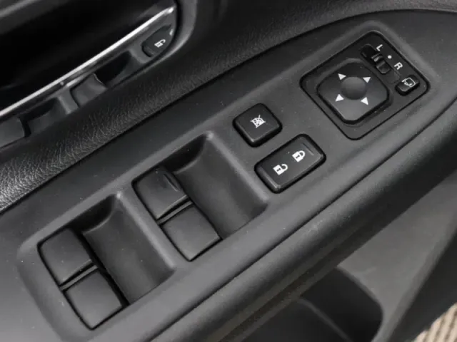 Mitsubishi Outlander, III — фото 17