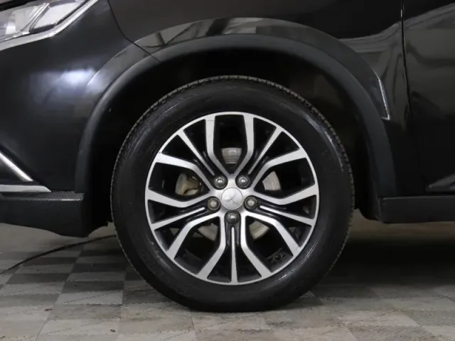 Mitsubishi Outlander, III Рестайлинг 2 — фото 10