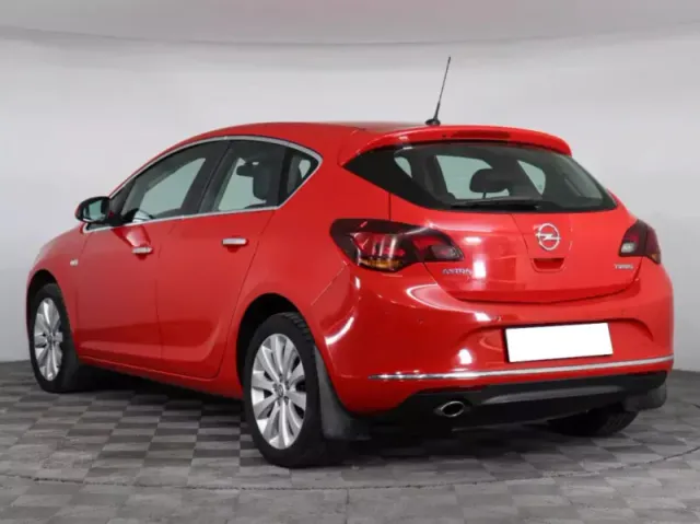 Opel Astra, J Рестайлинг — фото 7