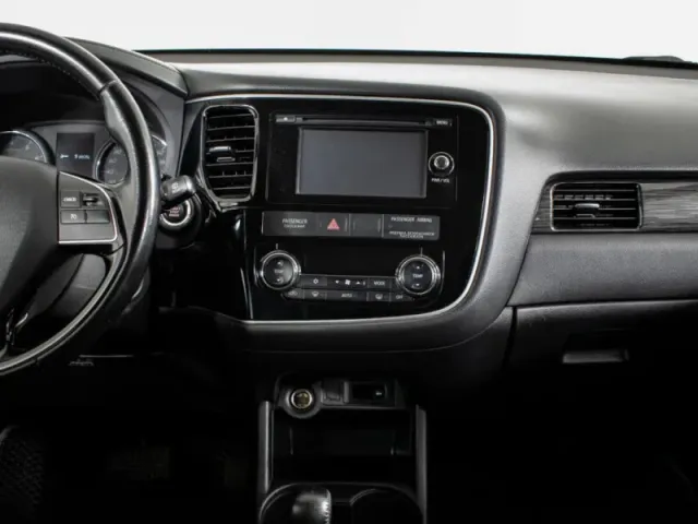 Mitsubishi Outlander, III Рестайлинг 2 — фото 10