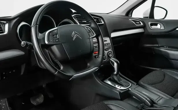 Citroen C4, II Рестайлинг — фото 5