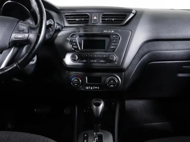 Kia Rio, III — фото 14