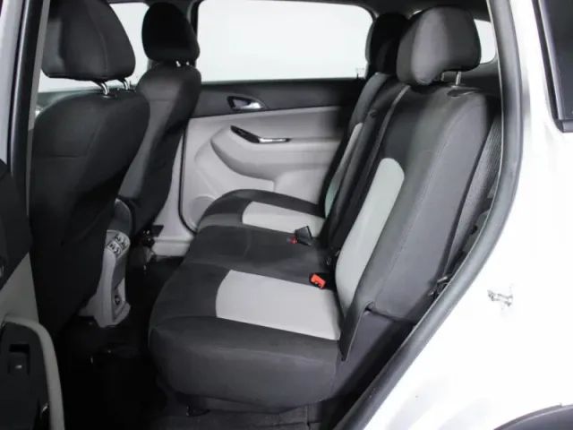 Chevrolet Orlando — фото 8