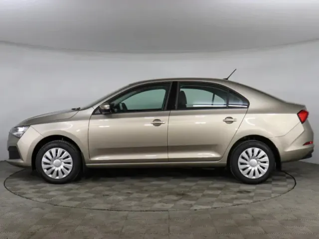 Skoda Rapid, II — фото 8