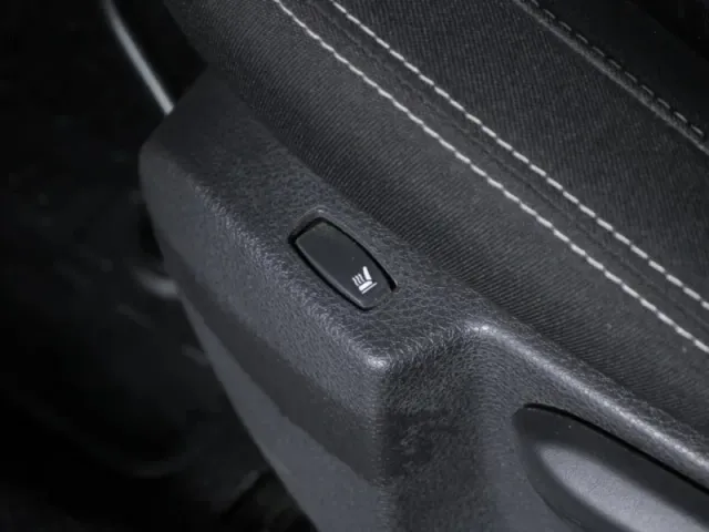 Renault Logan, II Рестайлинг — фото 16
