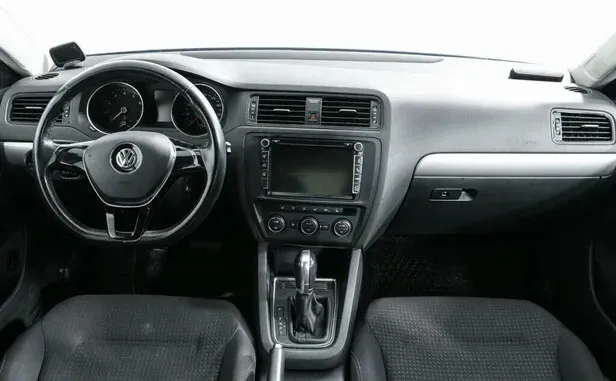 Volkswagen Jetta, VI Рестайлинг — фото 5