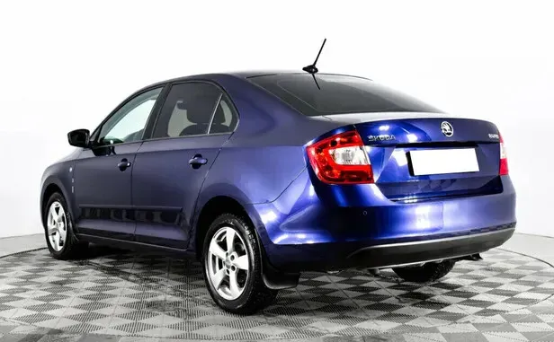 Skoda Rapid, I — фото 4