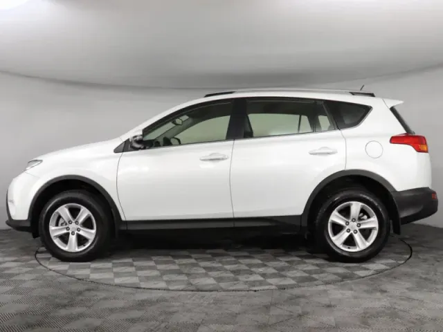 Toyota RAV4, IV (XA40) — фото 23