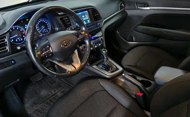 Hyundai Elantra, VI (AD) Рестайлинг — фото 5