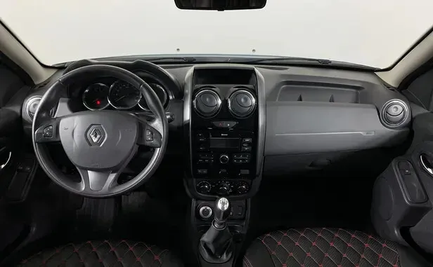 Renault Duster, I Рестайлинг — фото 8